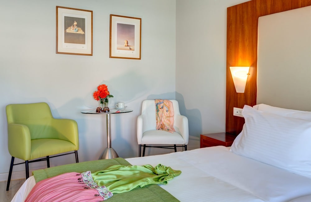 Executive Room, Terrace