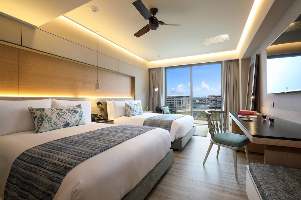 Room, 2 Double Beds, Ocean View (Balcony) - Photo 4