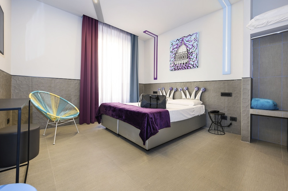 Standard Double or Twin Room - Photo 6