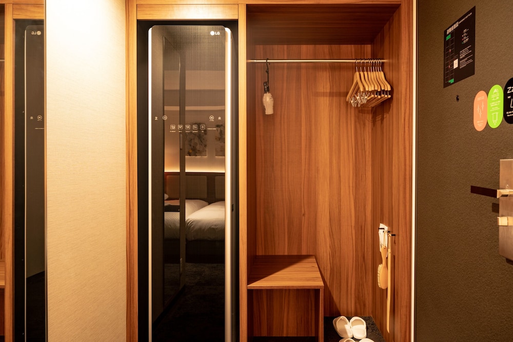 Superior Twin Room, Non Smoking, For 1 Guest - Photo 3