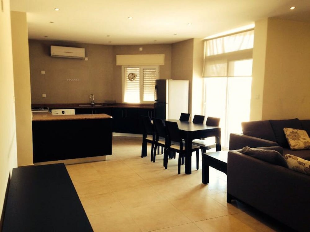 Apartment, 3 Bedrooms, Balcony