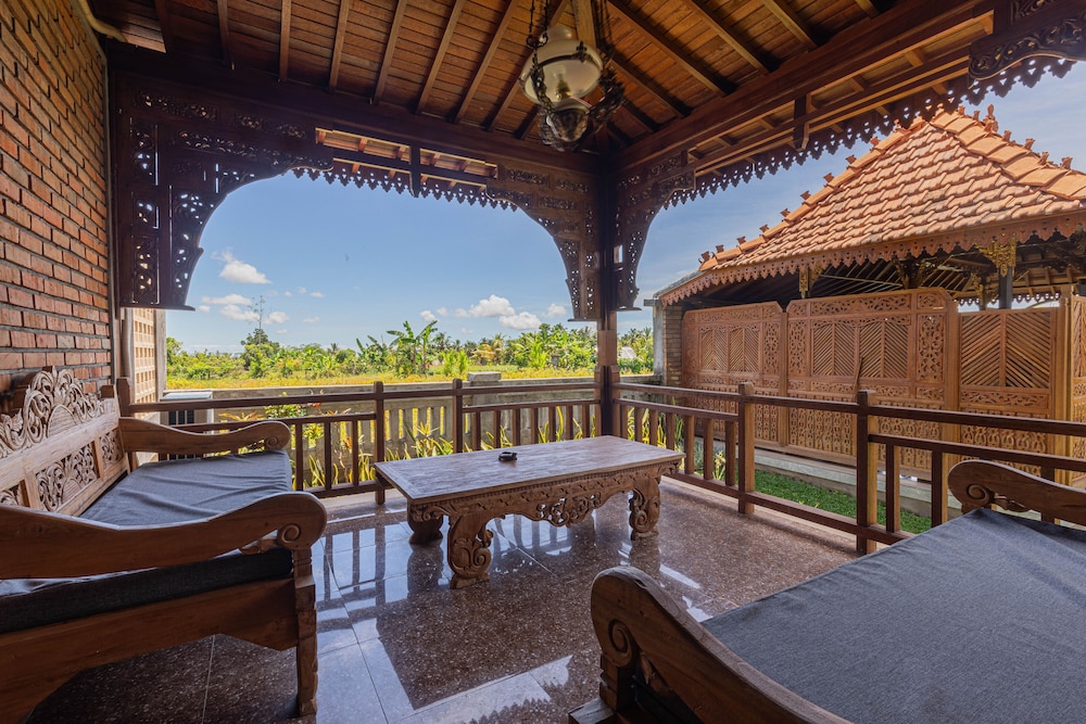 Family Bungalow photo 3
