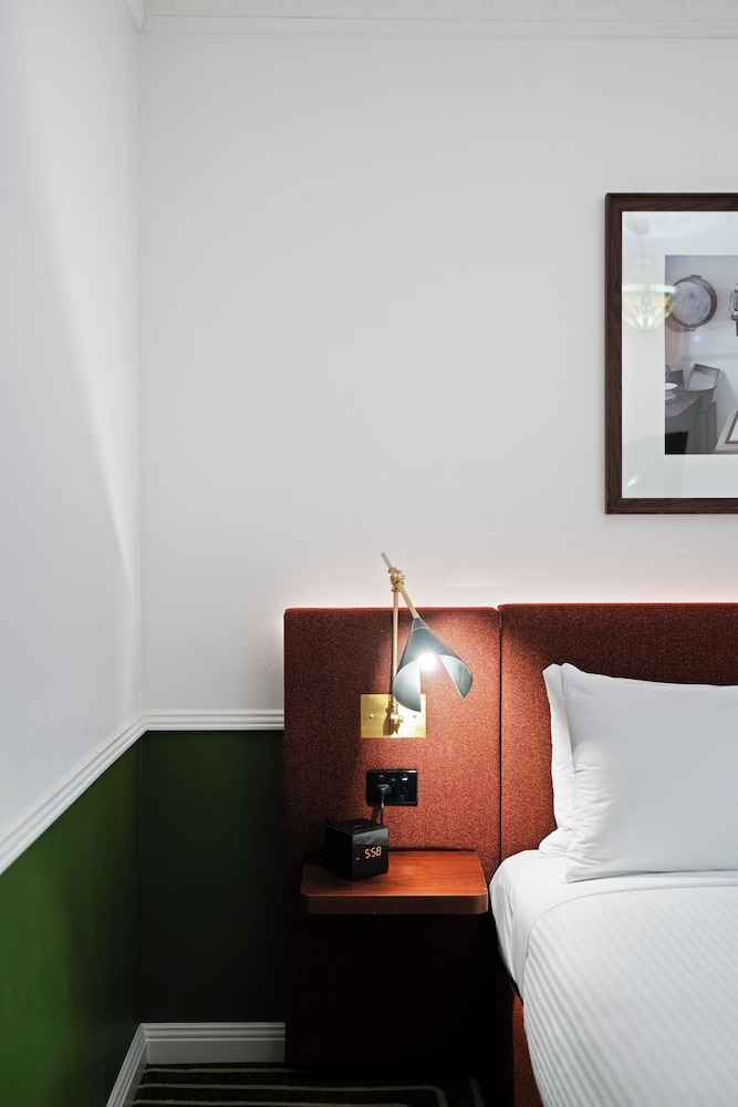 Standard Room photo 3