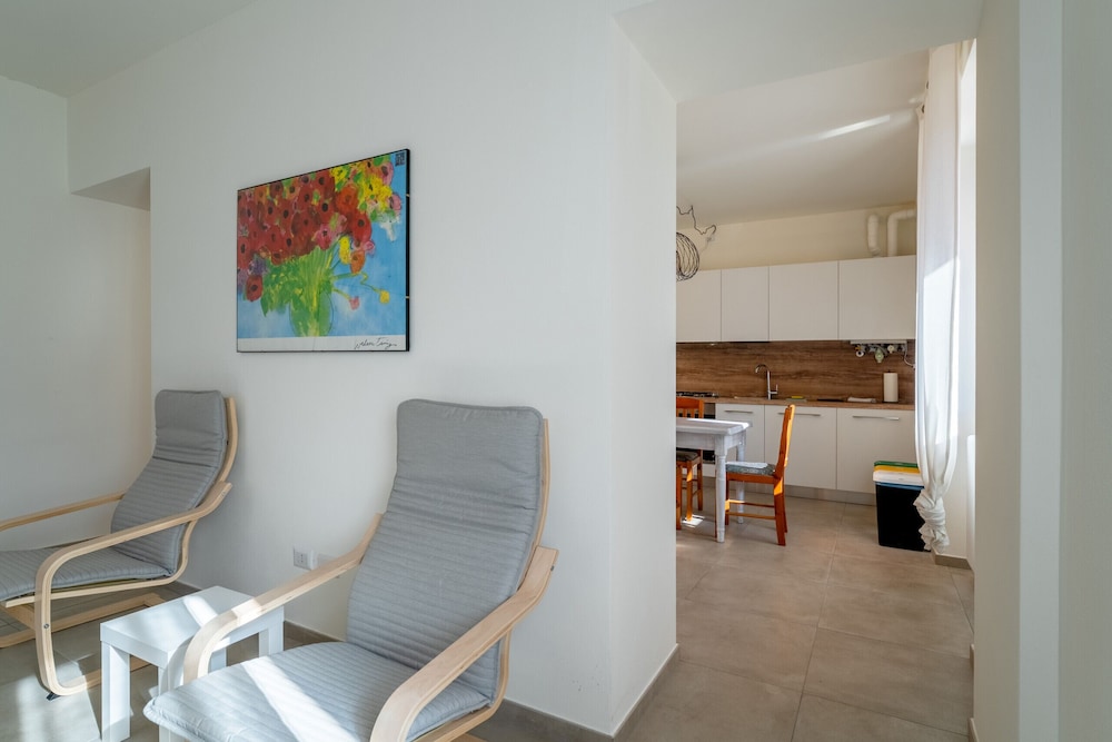 Apartment photo 3