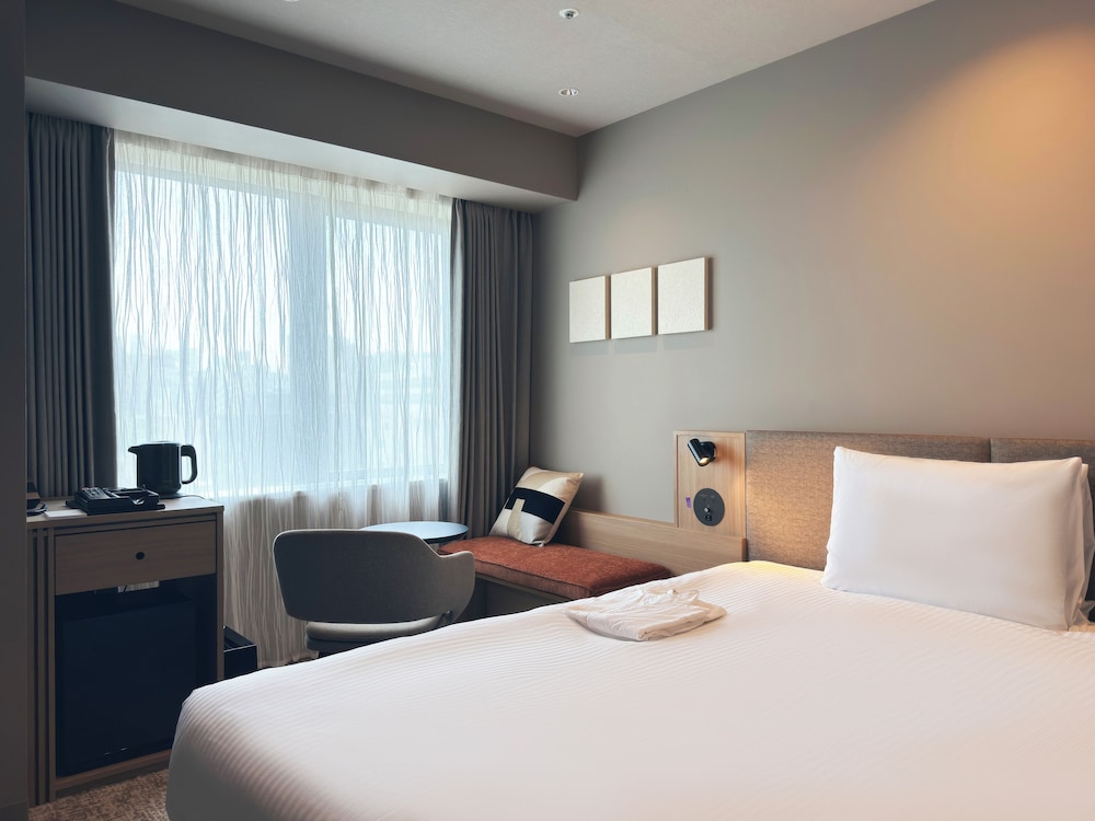 (Non-Smoking) Precious Moderate Double Room (Renovated) photo 3