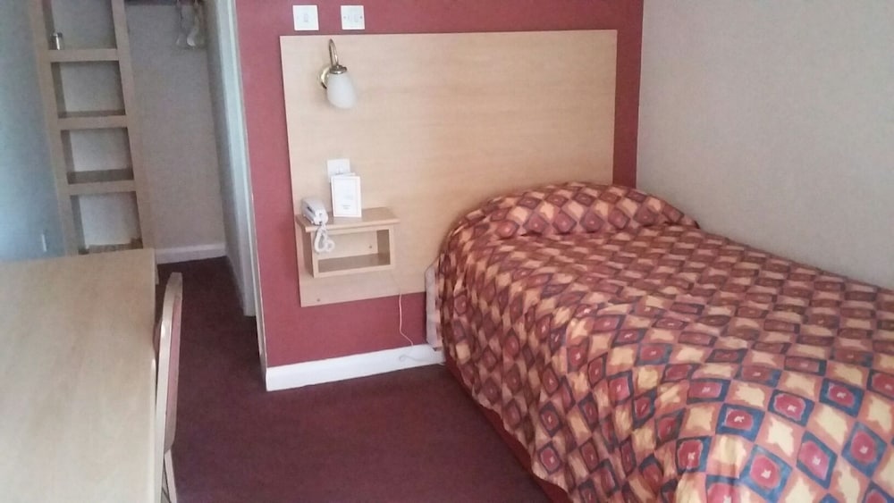 Standard Single Room, Ensuite