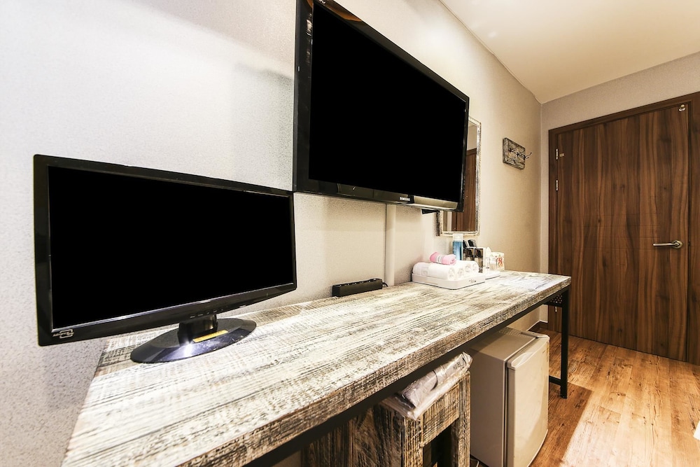 Standard Room - Photo 6