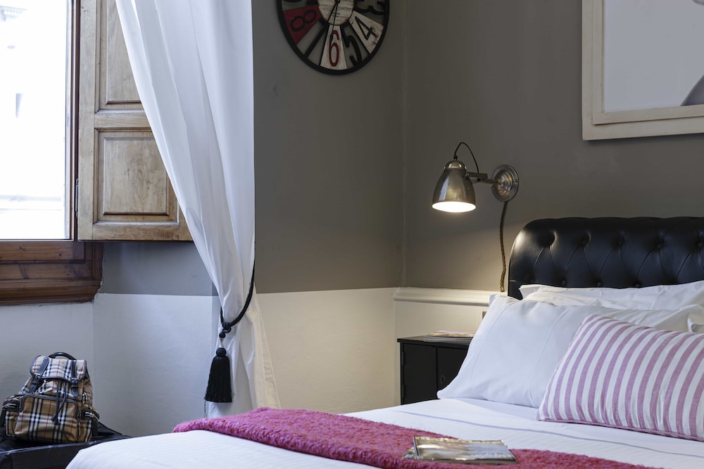 Room photo 2