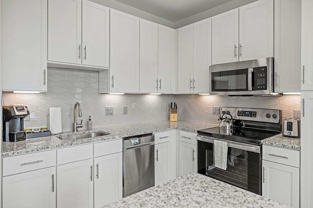 Premium Apartment, 1 Bedroom, Accessible - Photo 28