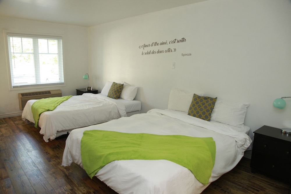 Classic Room, 2 Queen Beds