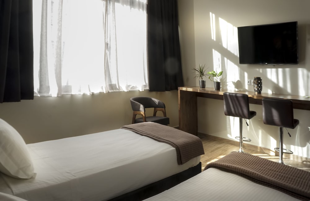 City Twin Room, 2 Twin Beds photo 2