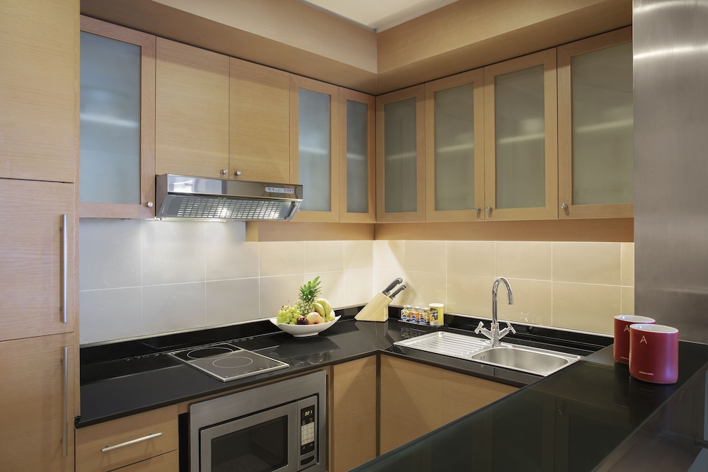 One Bedroom Suite photo 2