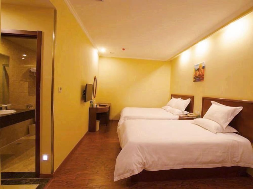 Superior Twin Room photo 1
