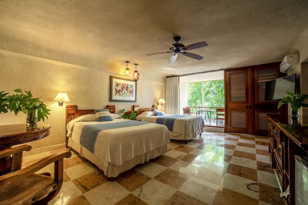 Superior Room, Balcony, Garden View photo 3