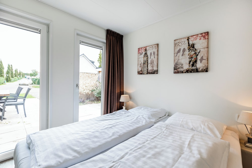 Comfort Bungalow, Non Smoking, Patio (Ravenbosch - fireplace) photo 2