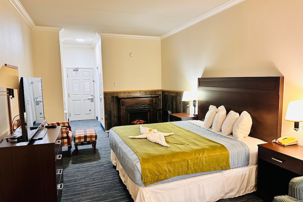 Luxury Room, 1 King Bed with Sofa bed, Accessible, Ocean View