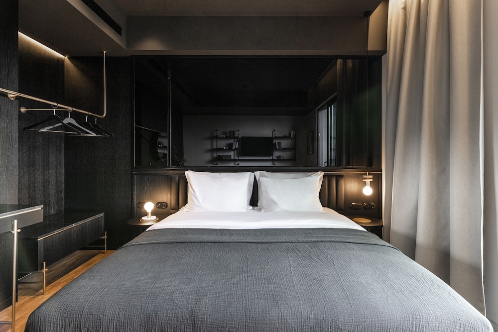 Deluxe Triple Room, Balcony