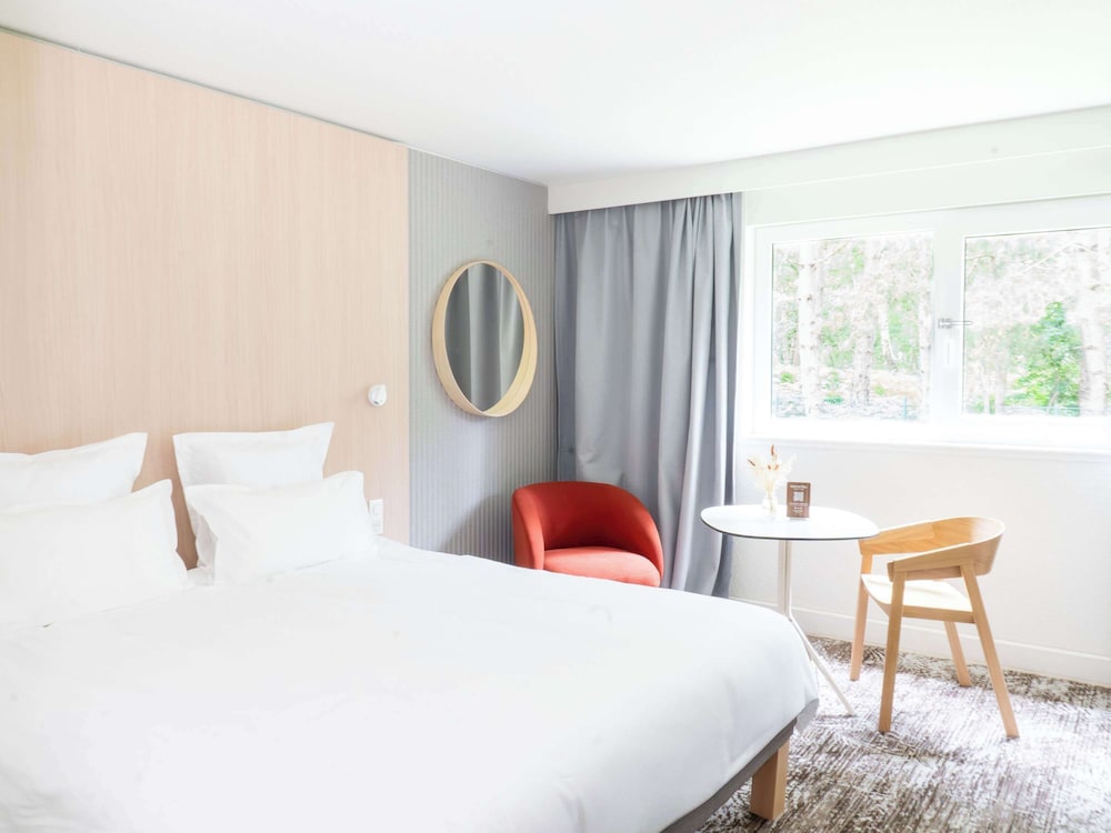Executive Room, 1 King Bed - Photo 1