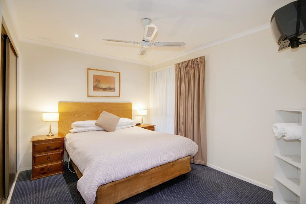 3 Bedroom House photo 1