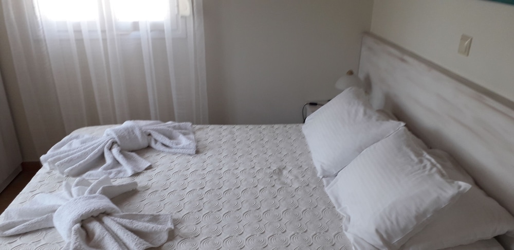 No3 First Floor Apartment - Double Bed