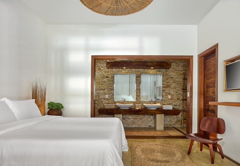 Junior Suite, Pool View, Ground Floor photo 1
