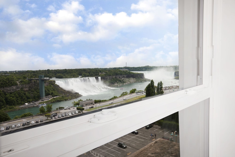 Premium Room, 2 Queen Beds, View (Niagara Falls View)