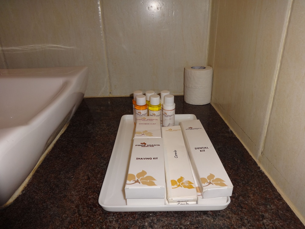 Deluxe King Room photo 2