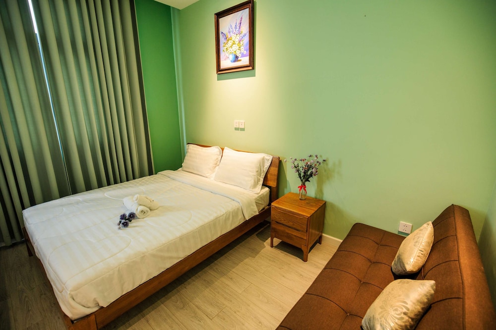 Signature Studio Suite photo 3