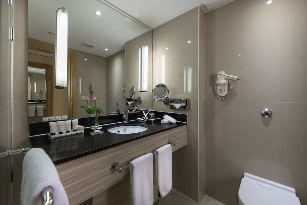 Executive Room with Lounge access - Photo 2