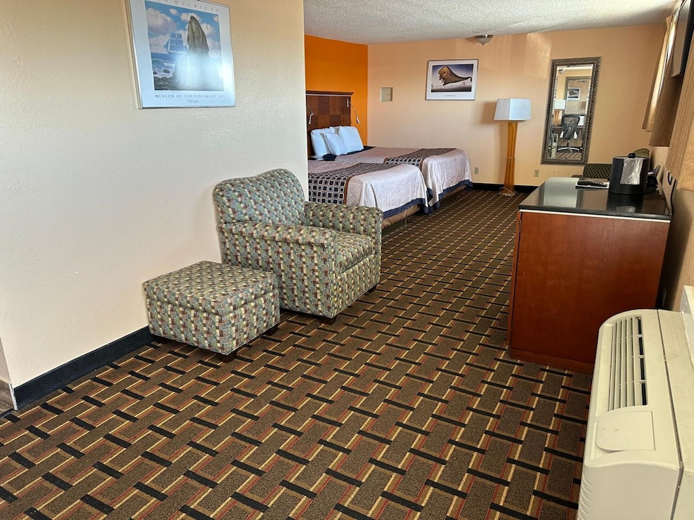 Room, 2 Queen Beds (Accessible) - Photo 5