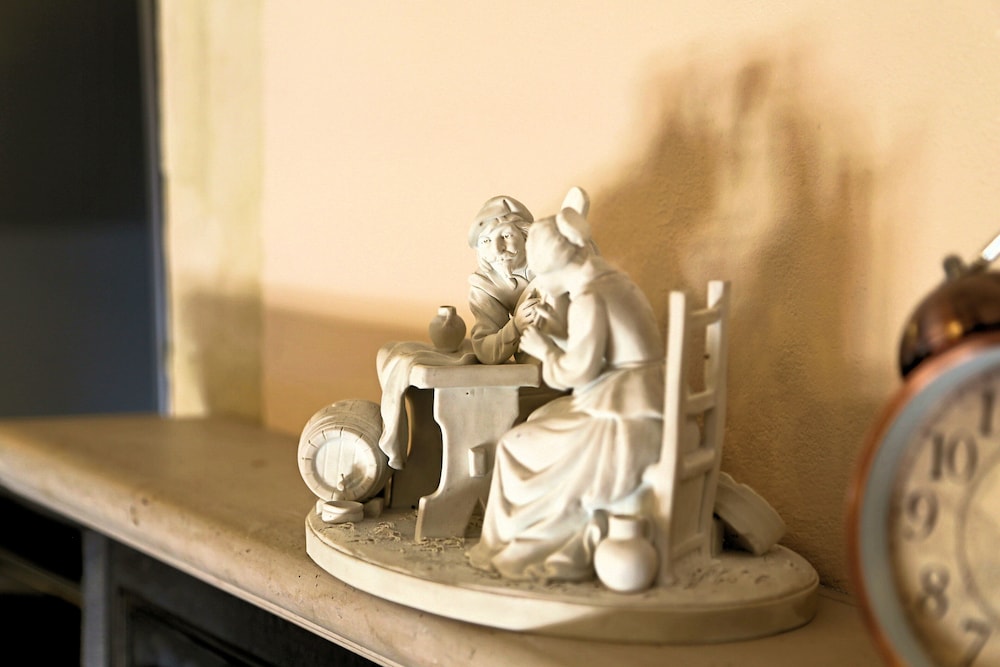 Superior Room - Photo 11