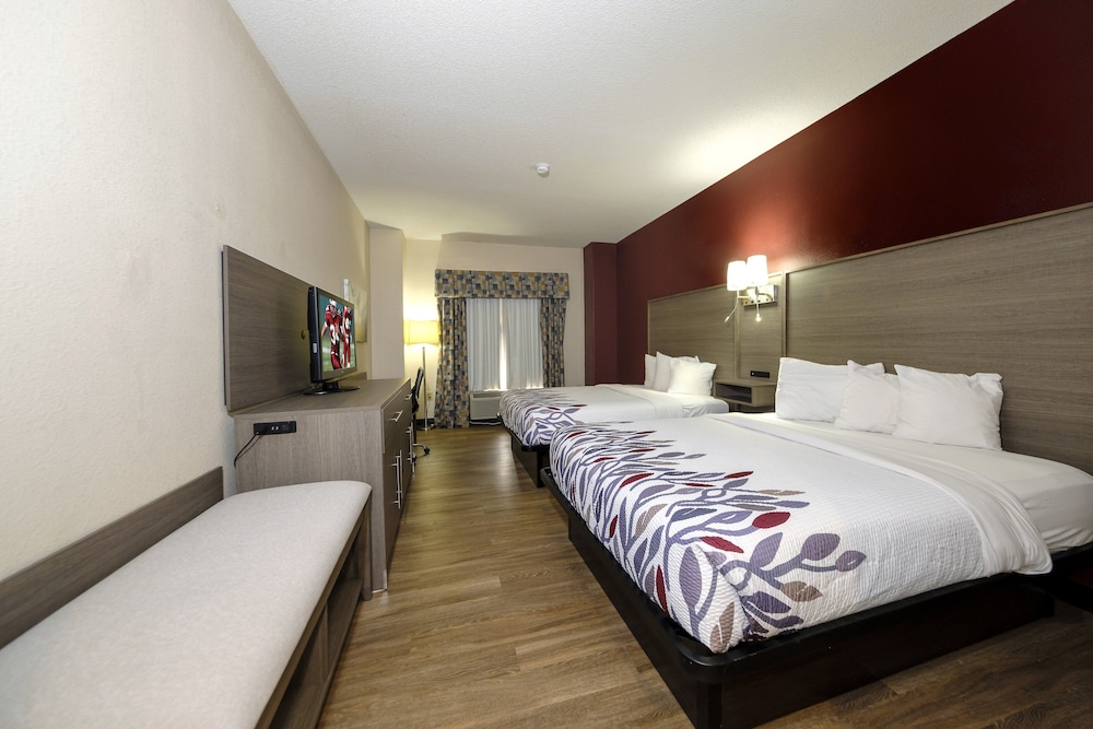 Deluxe Room, 2 Queen Beds, Non Smoking - Photo 5