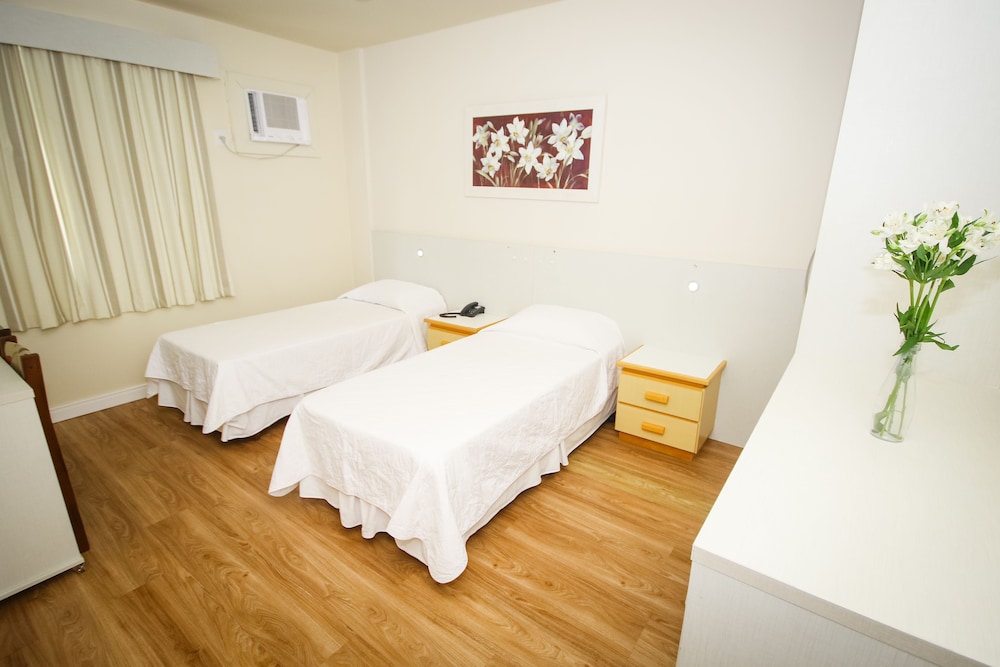 Standard Double or Twin Room photo 2