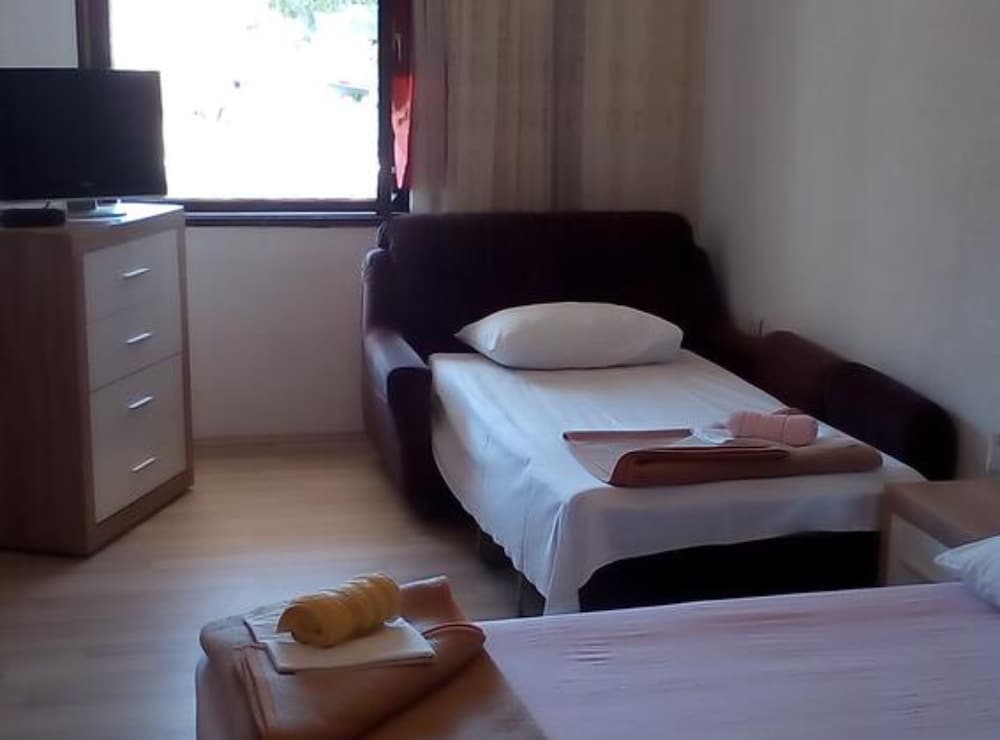 Apartment (One Bedroom With Terrace And Sea View)
