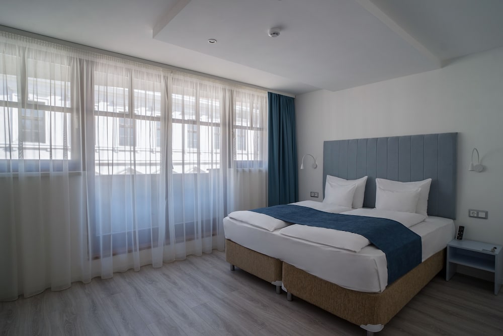 Superior Double Room with Air Conditioner photo 1