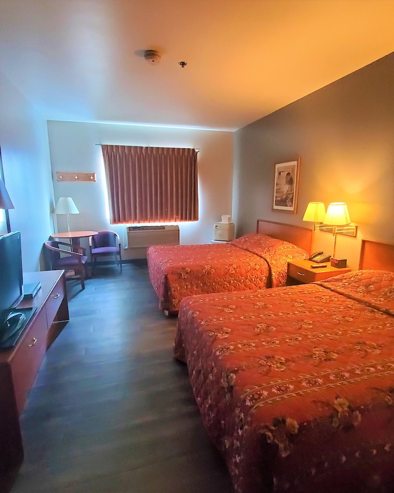 Room, 2 Queen Beds, Accessible, Non Smoking photo 1