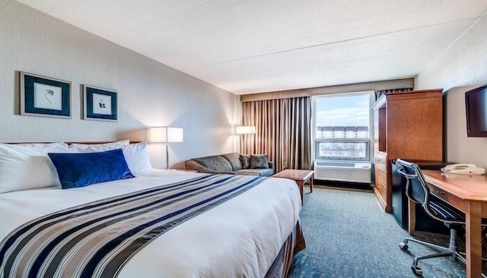 Premier Room