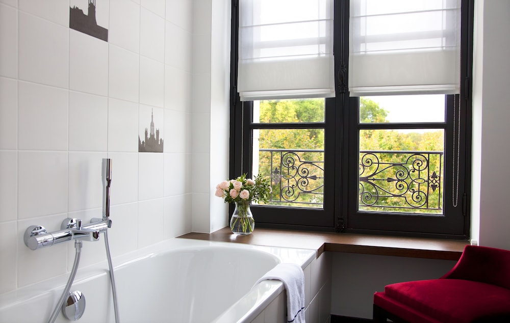 Deluxe Room, Park View photo 3