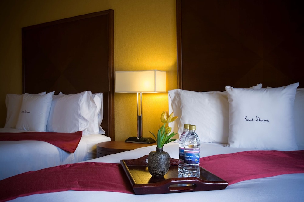 Premium Room, Accessible, Non Smoking - Photo 3