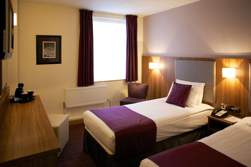 Standard Twin Room photo 2