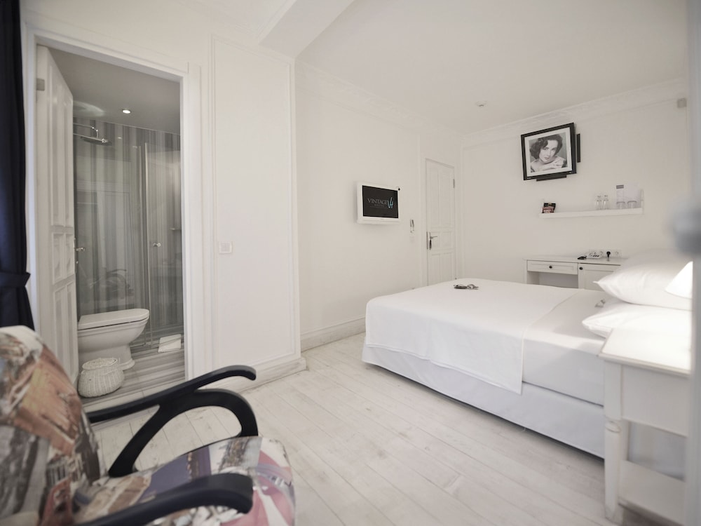 Superior Double Room - Photo 6