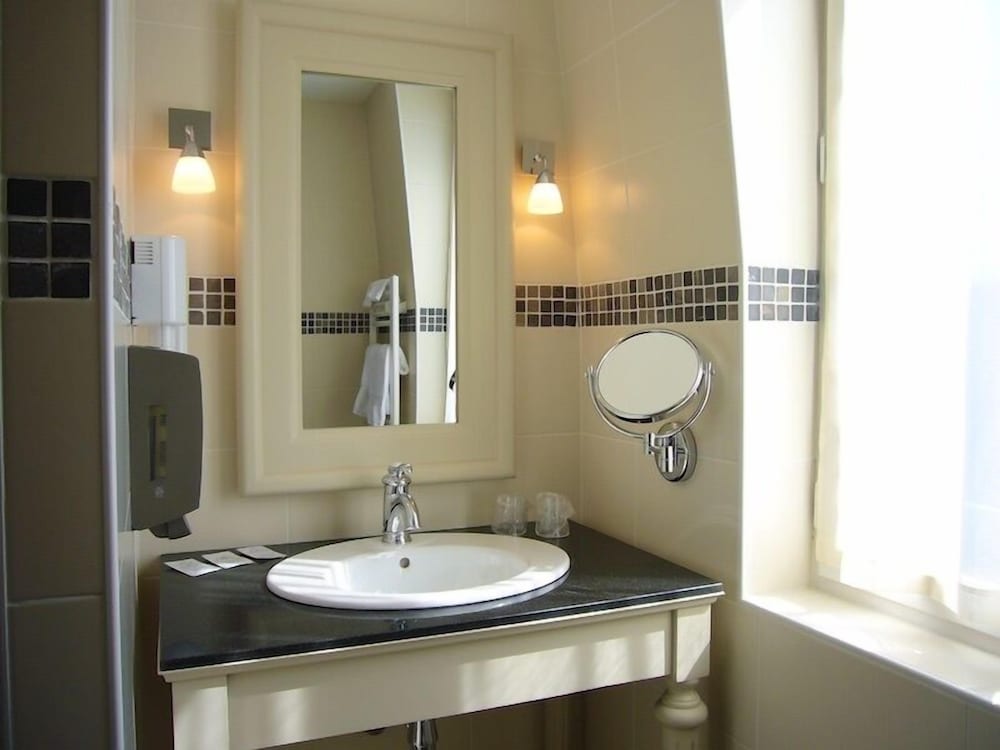 Grand Double Room (Comfort) - Photo 7