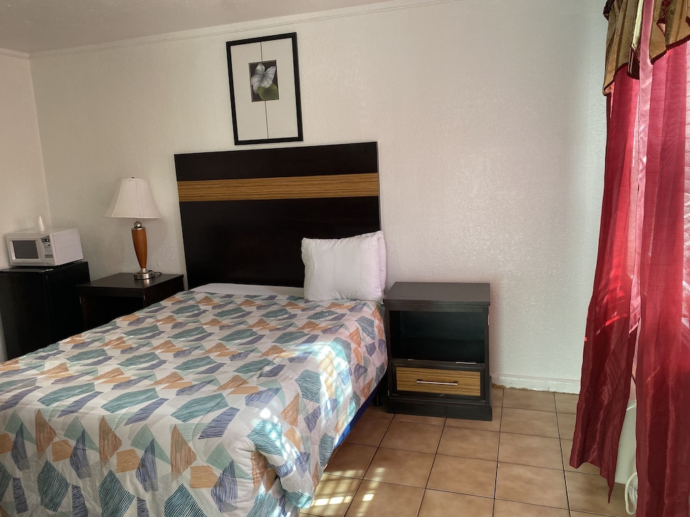Standard Room photo 3