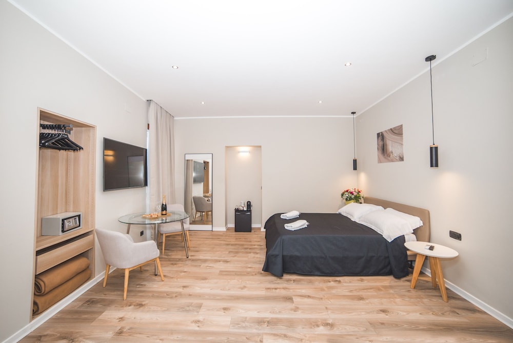 Triple Room, Annex Building photo 2