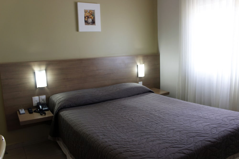 Deluxe Twin Room - Photo 8