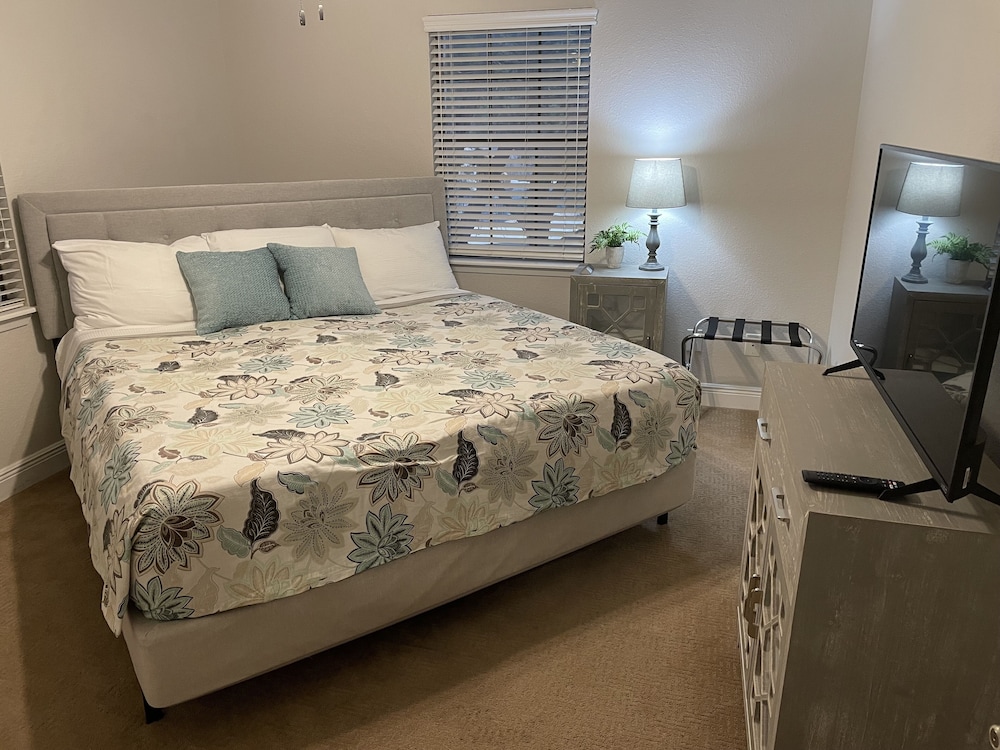 House, 4 Bedrooms photo 3