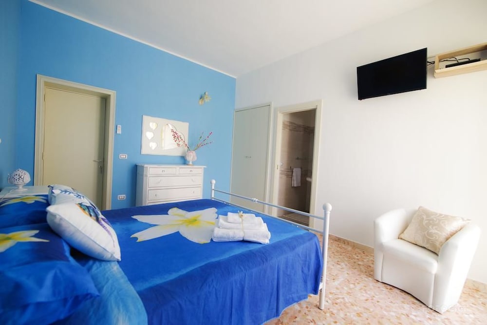 Double Room, Private Bathroom photo 2