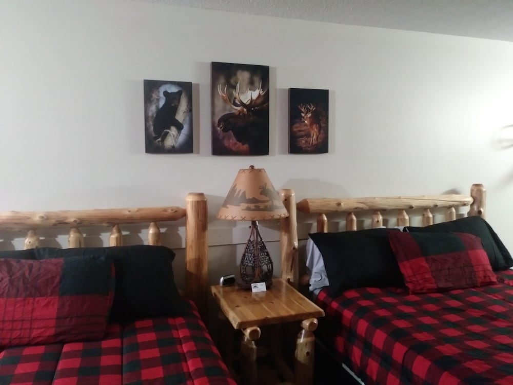 Standard Room, 2 Double Beds photo 3
