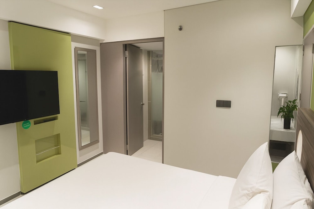 ION Suite Room photo 3
