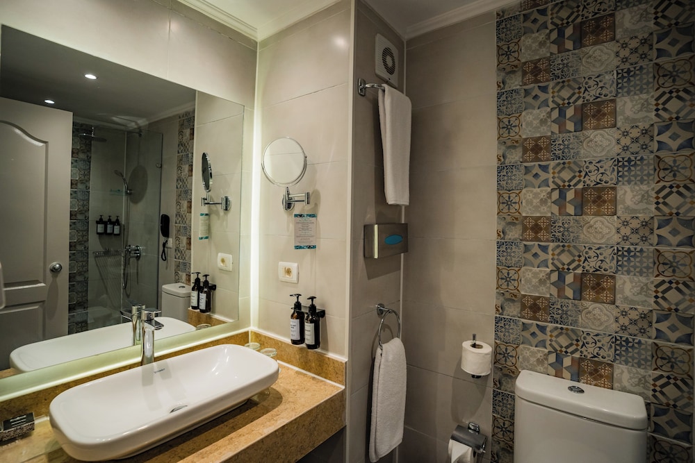Standard Room - Photo 2